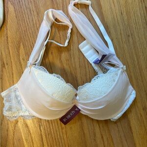 Adore Me Cream Lace Bra
